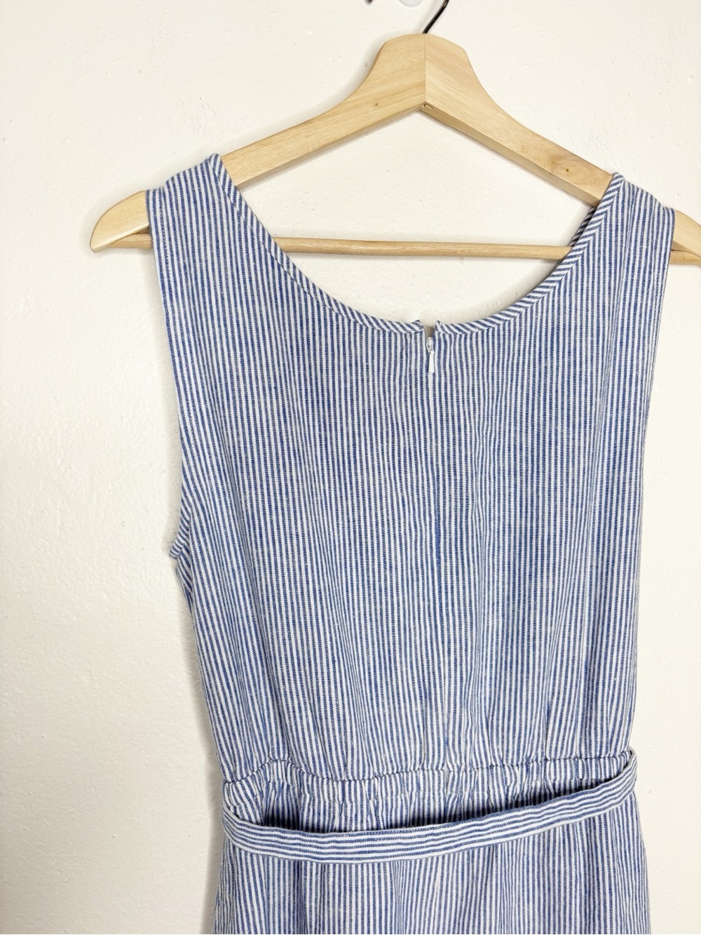 Talbots Blue White Stripe Linen Blend Sleeveless Midi Dress Size 4 EUC - Picture 3 of 11